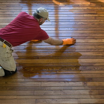 refinishing-vs-replacing-hardwood-floors